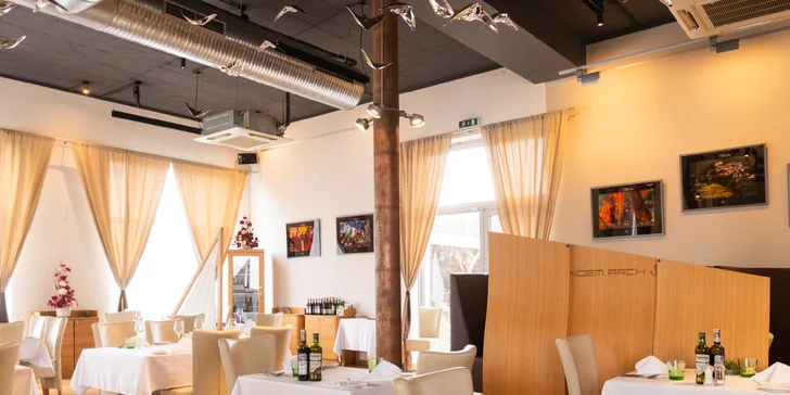 3chodové menu s rumpsteakem a aperolem ve špičkové restauraci Noem Arch