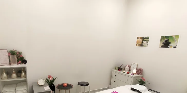 Masáž podle výběru: thajská olejová či relaxační