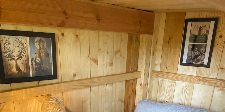 Tiny house s výhledem do krajiny Podkrkonoší pro 2 osoby