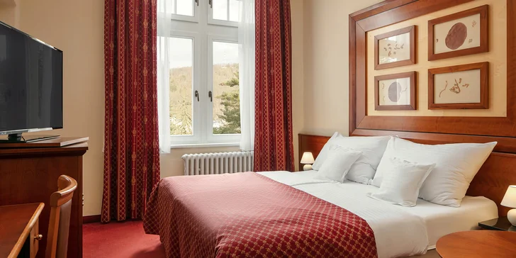 4* pobyt v Karlových Varech: snídaně či polopenze, na výběr i neomezený wellness a procedury