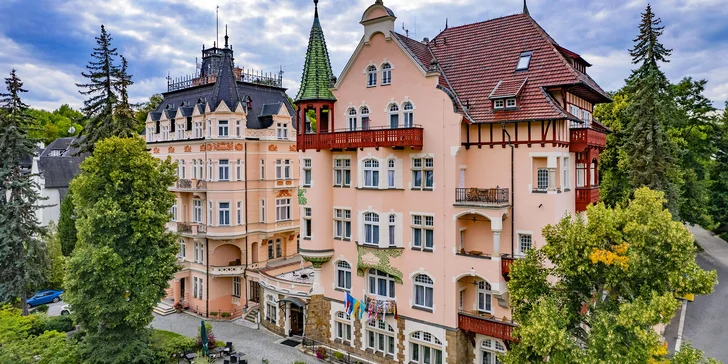 4* pobyt v Karlových Varech: snídaně či polopenze, na výběr i neomezený wellness a procedury