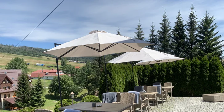 Dovolená v malebném Ždiaru: snídaně a vstup do venkovního wellness