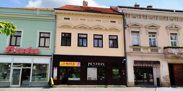 Pobyt v příjemném penzionu na náměstí v Čáslavi i se snídaní a saunou
