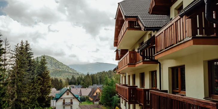 Rodinná studia a apartmány na Donovalech: 200 m od Donovalkova, výhled na Velkou Fatru