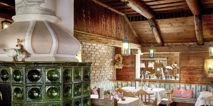 Údolí Gastein: hotel v 1000 m n. m., bohatě vybavený wellness, polopenze a půjčení kol