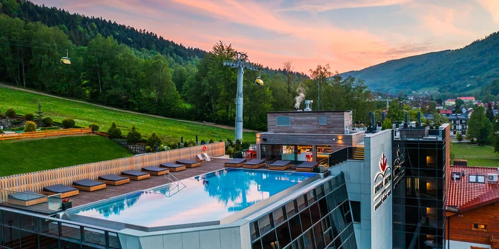 4* hotel v polských Beskydech: poloha přímo u sjezdovky, wellness i jídlo, možnost masáže