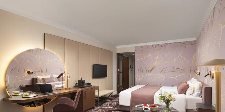 5* luxus v Sárváru: neomezený wellness a 22 bazénů, pokoj s terasou a božská gastronomie