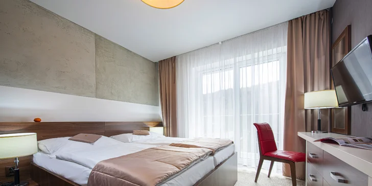 Dovolená v Bardejovských lázních ve 4* hotelu: plná penze, procedury a neomezený wellness