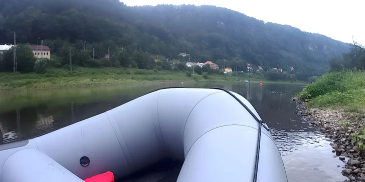 Zapůjčení raftu včetně vybavení pro 9 osob na celý den