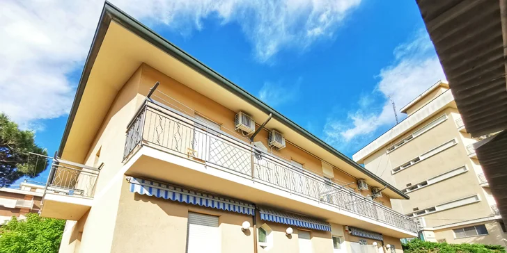 Riviera Emilia-Romagna blízko San Marina: 3*hotel u pláže, plná penze a bazén