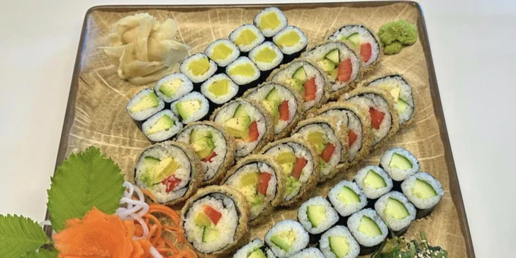 Sushi sety: 38-71 ks s okurkou, avokádem, lososem, tuňákem i krevetami v tempuře