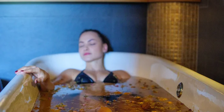 Zážitkový pobyt v tradiční dřevěnici v Malé Fatře s jídlem i wellness