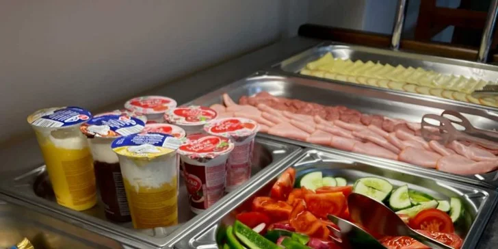 Pobyt ve 3* hotelu v Bojnicích kousek od zámku: snídaně i welcome drink