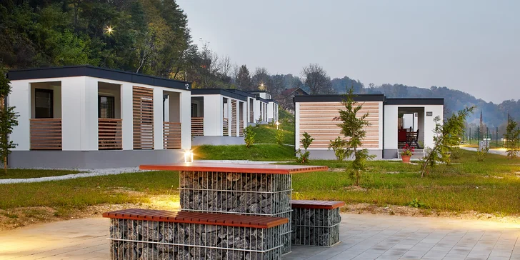 Chorvatské termály Jezerčica: mobilní domky pro 6 osob a vstupy do aquaparku s 8 bazény