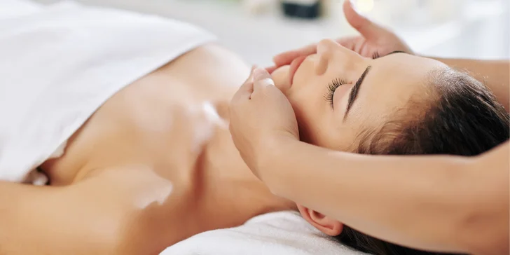 Masáž dle výběru: reiki, maderoterapie, ruční lymfatická, relaxační masáž a lifting obličeje
