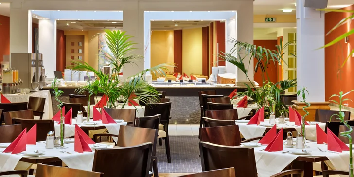 4* hotel v centru Vídně: snídaně, pobyt pro dítě do 11,9 let zdarma i jízda na vyhlídkovém kole