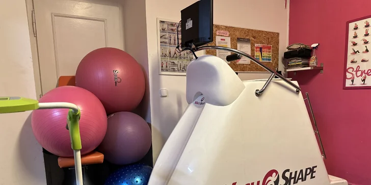 Dámské fitness AURA Fit: permanentky na 3–10 vstupů, stroje na míru ženám i revoluční BetterBelly a BetterLegs