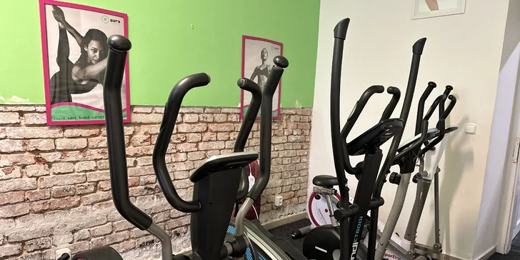 Dámské fitness AURA Fit: permanentky na 3–10 vstupů, stroje na míru ženám i revoluční BetterBelly a BetterLegs