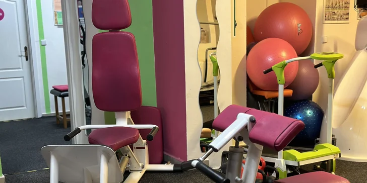 Dámské fitness AURA Fit: permanentky na 3–10 vstupů, stroje na míru ženám i revoluční BetterBelly a BetterLegs