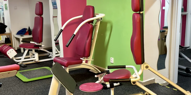 Dámské fitness AURA Fit: permanentky na 3–10 vstupů, stroje na míru ženám i revoluční BetterBelly a BetterLegs