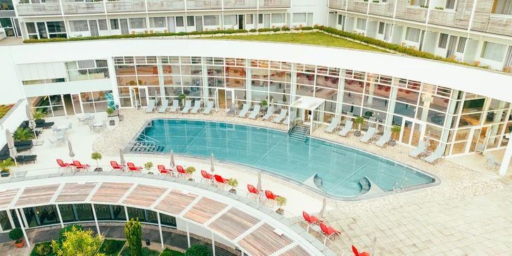 Burgenlandsko: pobyt ve 4* wellness hotelu, plná penze, vstup do skanzenu i slevy na spa