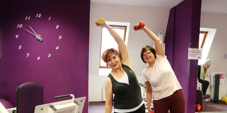 Fitness Contours pro ženy: měsíční nebo tříměsíční neomezená permanentka
