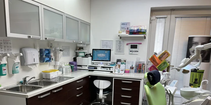Dentální hygiena včetně air-flow pro děti i dospělé, pro dospělé možnost bělení zubů