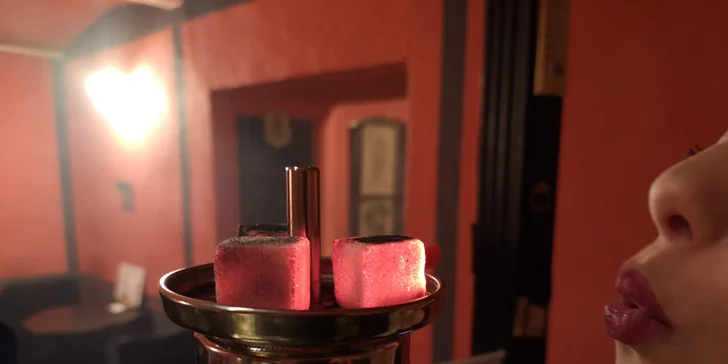 2 libovolné drinky dle výběru i vodní dýmka se světlým tabákem