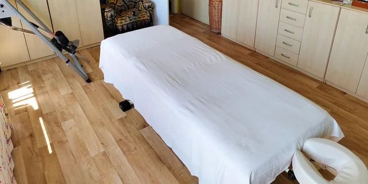 Profesionální relaxační nebo klasické masáže v centru Pardubic: 30 nebo 60 minut