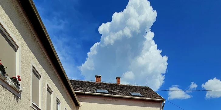4* pobyt v maďarském Egeru: polopenze, neomezený wellness a prohlídka vinného sklípku