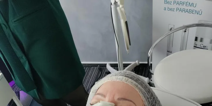 Kosmetické ošetření s ultrazvukovou špachtlí, chemický peeling či omlazující mezoterapie