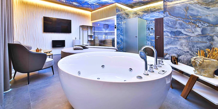 Nové privátní wellness v Hloubětíně: vířivá vana, finská sauna, tři relaxační zóny na výběr a drink