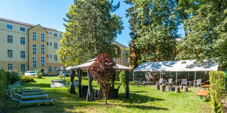 Františkovy Lázně: snídaně či polopenze, vstupy do Aquafora i procedury přímo v hotelu
