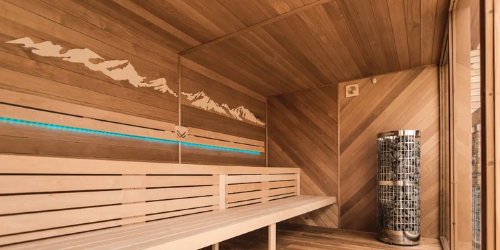 Tatranská Štrba: tiny house v areálu 4* hotelu, polopenze a wellness, děti do 11,9 let zdarma