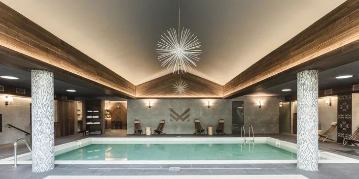 Tatranská Štrba: tiny house v areálu 4* hotelu, polopenze a wellness, děti do 11,9 let zdarma