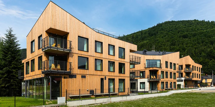 Apartmány přímo u vrchu Szczyrk: neomezený vstup do wellness, víno i snídaně