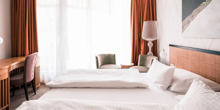 Luxusní 5* hotel v Mariánkách: snídaně či polopenze, neomezeně sauny a bazény a koupel