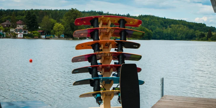Pronájem celého vleku i půjčení wakeboardu až pro 4 osoby