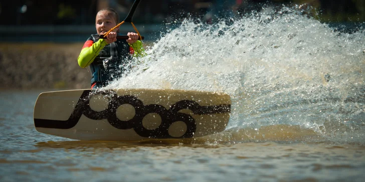Pronájem celého vleku i půjčení wakeboardu až pro 4 osoby