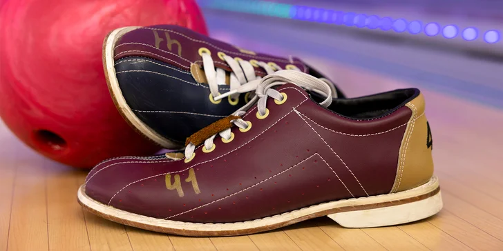 Vykutálená zábava: 2 hod. bowlingu na profi dráze až pro 6 hráčů