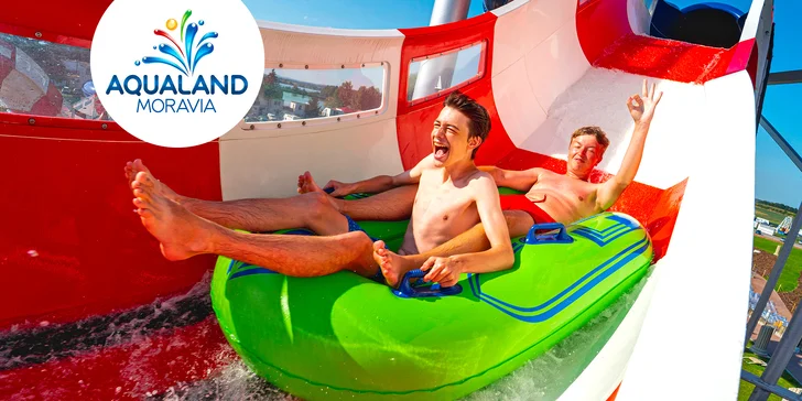 Léto na plné pecky a 100 Kč v kreditech zpět: Aqualand Moravia s vodním hradem a vodní horskou dráhou