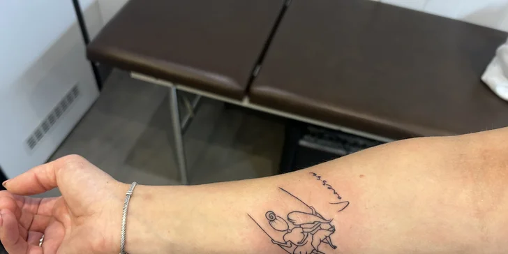 Zbrusu nové tetování s vaším vysněným motivem o velikosti 10 x 10 cm