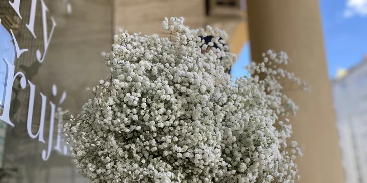 Voňavá radost: otevřený voucher na jakékoliv květiny ze Secret flowers