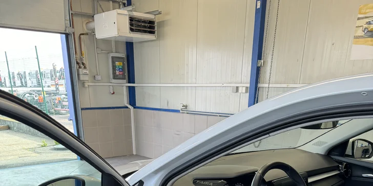 Mytí exteriéru, čištění interiéru i keramická ochrana