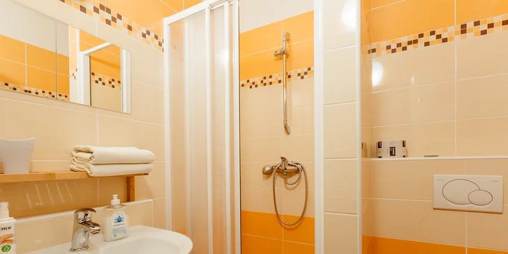 Rodinná studia a apartmány na Donovalech: 200 m od Donovalkova, výhled na Velkou Fatru