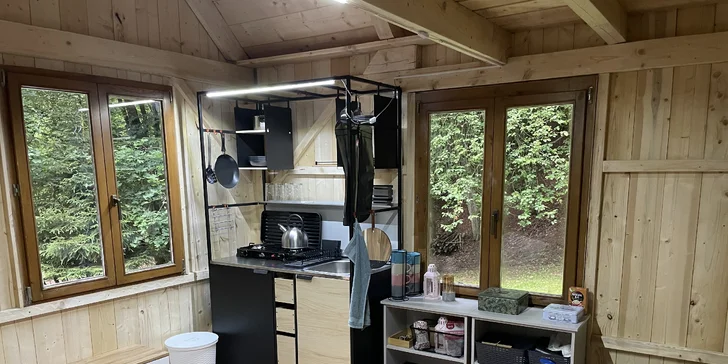 Útulný Tiny House v přírodě Podkrkonoší pro 2 osoby
