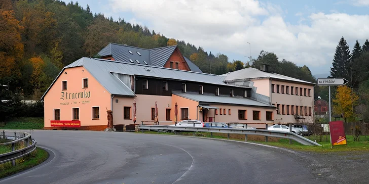 Poznejte Krásu Jeseníků: jednoduché ubytování s domácí polopenzí