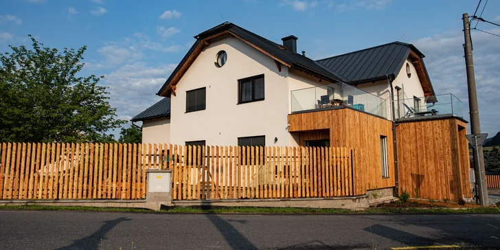 Nádherné apartmány ve Velkých Losinách: kapacita až 8 osob, možnost snídaní i wellness