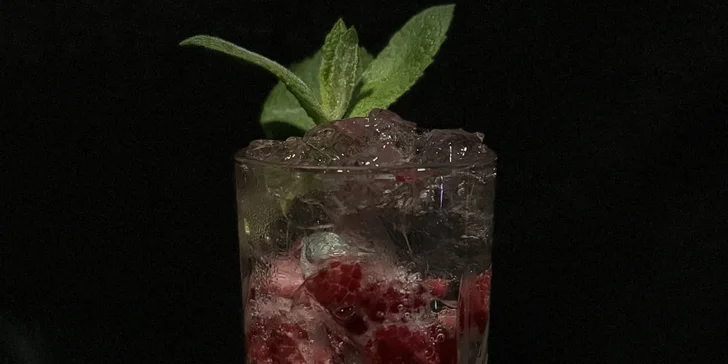 Sisha, drinky i snack pro dva nebo celou partu v baru se spoustou zábavy