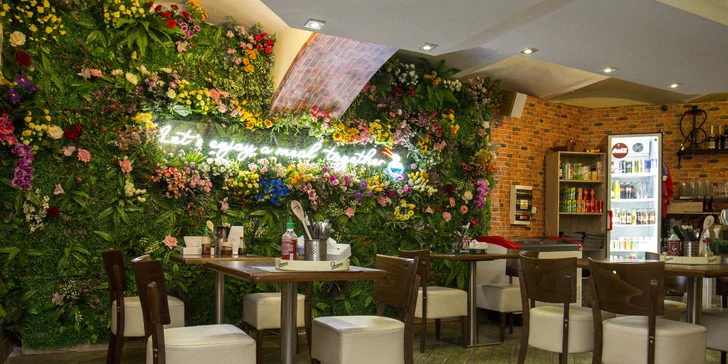Otevřený voucher do asijské restaurace v centru Brna v hodnotě 500 až 10 000 Kč